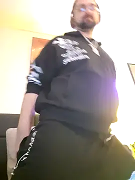 LargeLith online show from March 2026 09:07:02 PM