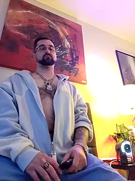 LargeLith online show from April 2026 09:38:01 PM