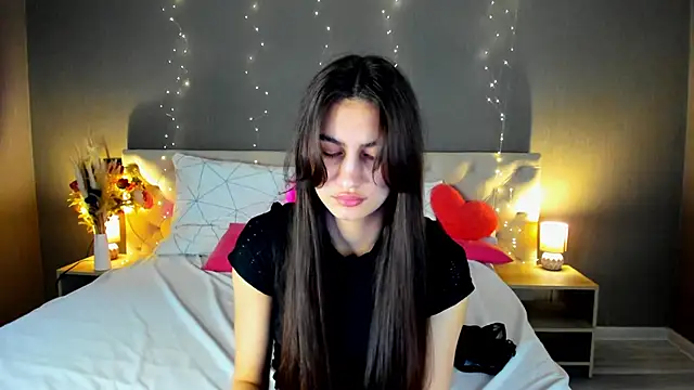 Snapshot of Adele_Lanea chatting on April 2026 12:50:02 AM Adele Lanea online show from April 2026 12:50:02 AM