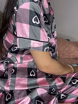 Sofia-squir online show from March 2026 06:17:01 AM