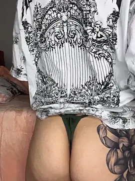 Sofia-squir online show from April 2026 03:36:02 AM