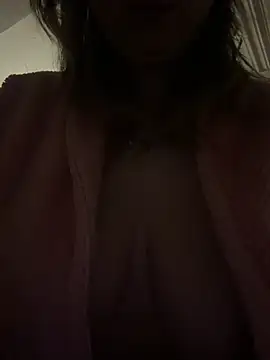 Frenchgirl45 online show from March 2026 12:12:02 AM