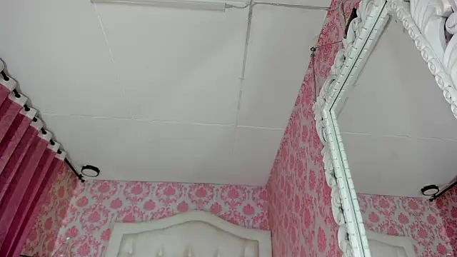 Snapshot of Mai_Rouse chatting on February 2026 12:49:01 PM Mai Rouse online show from February 2026 12:49:01 PM