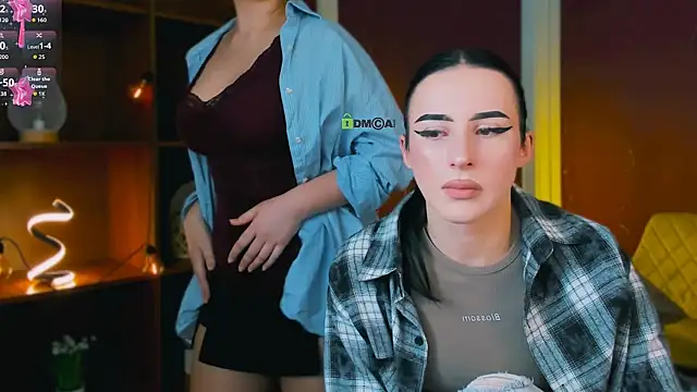 polly-cute online show from April 2026 10:56:01 PM