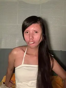 lady moon09 online show from April 2026 01:51:01 PM