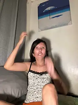 Snapshot of lady_moon09 chatting on February 2026 03:01:01 PM lady moon09 online show from February 2026 03:01:01 PM