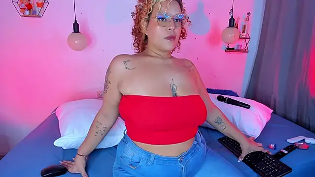 moni bbw online show from June 2026 12:38:02 AM