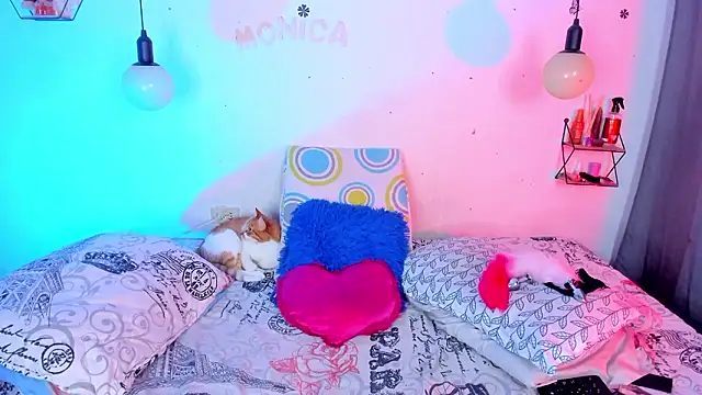 moni bbw online show from March 2026 07:37:02 PM