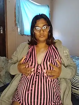 indianstrawberrylips4u online show from June 2026 06:46:02 AM