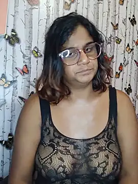 indianstrawberrylips4u online show from June 2026 05:18:02 AM