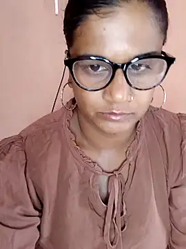 indianstrawberrylips4u online show from March 2026 06:46:01 AM