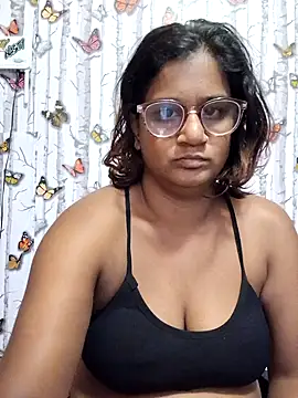 indianstrawberrylips4u online show from May 2026 04:28:02 AM