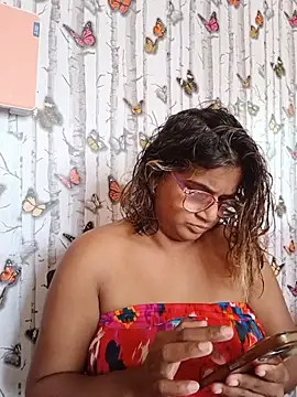 indianstrawberrylips4u online show from July 2026 08:13:01 AM