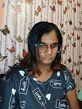 indianstrawberrylips4u online show from July 2026 06:52:02 PM
