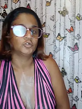 indianstrawberrylips4u online show from May 2026 04:11:02 AM