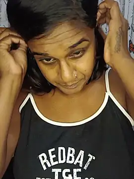 indianstrawberrylips4u online show from May 2026 06:09:01 PM