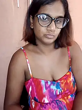 indianstrawberrylips4u online show from April 2026 05:23:01 AM