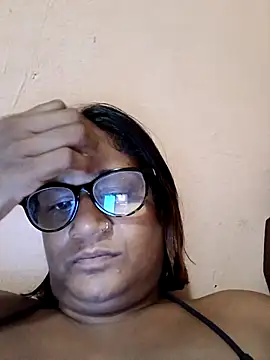 indianstrawberrylips4u online show from March 2026 05:31:02 PM