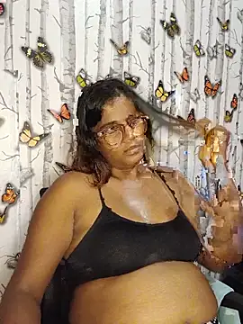 indianstrawberrylips4u online show from June 2026 05:43:01 PM