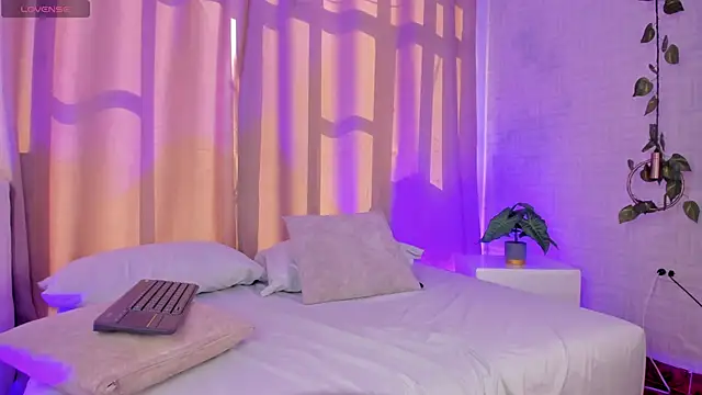 Catalella Rouse online show from March 2026 08:22:01 PM