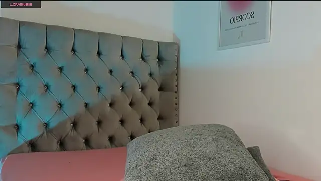 eva cutee  online show from April 2026 01:19:02 AM