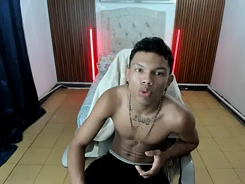 Snapshot of juan_mhata chatting on June 2026 01:14:01 AM juan mhata online show from June 2026 01:14:01 AM