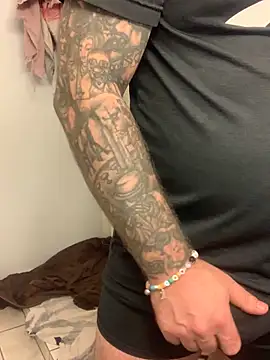 Snapshot of cruising-land chatting on February 2026 01:14:02 AM cruising-land online show from February 2026 01:14:02 AM