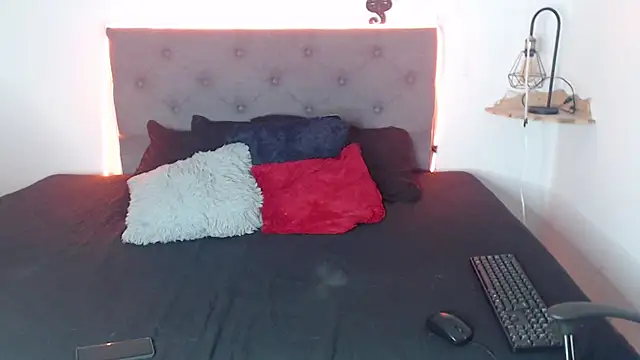 CHERRY DARCK online show from April 2026 02:46:01 PM