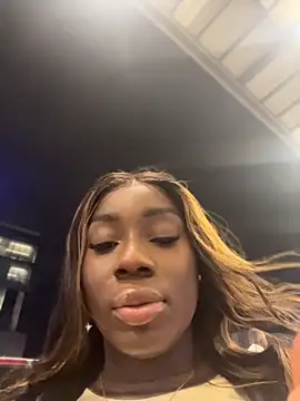 ZarahFerreira online show from July 2026 11:57:01 PM