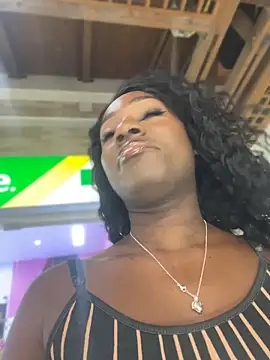 Snapshot of ZarahFerreira chatting on May 2026 11:34:02 PM ZarahFerreira online show from May 2026 11:34:02 PM