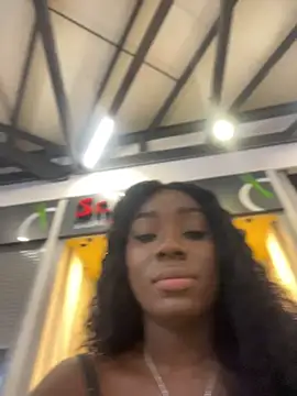 Snapshot of ZarahFerreira chatting on May 2026 11:10:01 PM ZarahFerreira online show from May 2026 11:10:01 PM