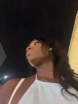 ZarahFerreira online show from March 2026 12:55:01 AM