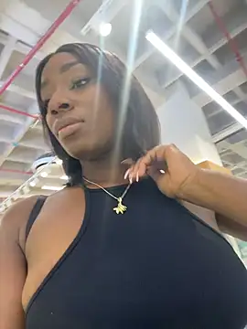 ZarahFerreira online show from March 2026 12:16:02 AM