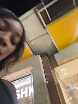 ZarahFerreira online show from March 2026 12:32:01 AM