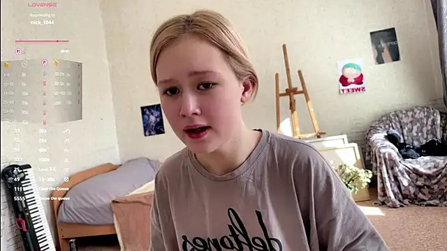 LotusHinata online show from March 2026 04:09:01 AM