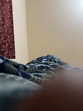 Snapshot of youngboywithcurvymilf chatting on February 2026 03:23:02 PM youngboywithcurvymilf online show from February 2026 03:23:02 PM