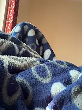 Snapshot of youngboywithcurvymilf chatting on February 2026 03:53:02 AM youngboywithcurvymilf online show from February 2026 03:53:02 AM