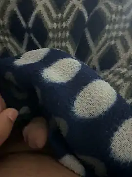 Snapshot of youngboywithcurvymilf chatting on February 2026 03:14:01 PM youngboywithcurvymilf online show from February 2026 03:14:01 PM