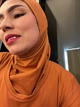Snapshot of Darsha_Khemu chatting on June 2026 10:18:02 PM Darsha Khemu online show from June 2026 10:18:02 PM
