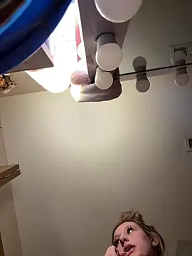 hyperafterdark online show from February 2026 09:38:02 PM