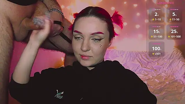 Snapshot of creampiiee chatting on February 2026 08:08:02 PM creampiiee online show from February 2026 08:08:02 PM