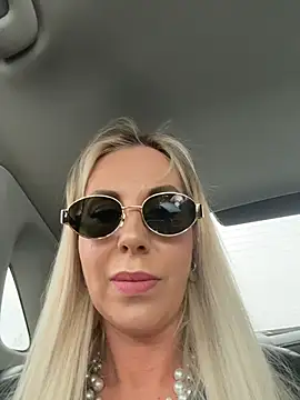 LisaMurr online show from April 2026 10:11:02 AM