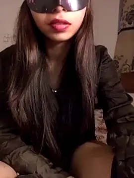 cute girl 29 online show from March 2026 04:38:01 PM