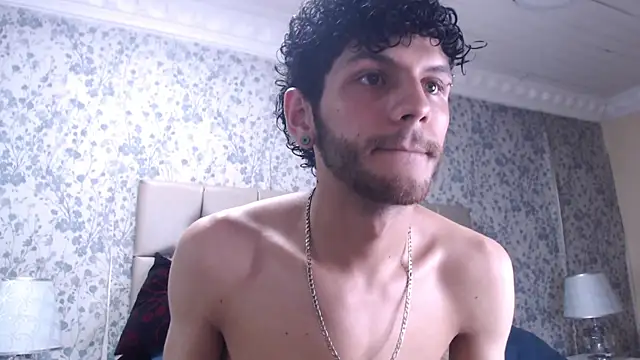 LuckySammer online show from February 2026 12:21:02 AM