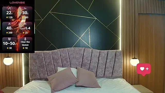 MoriahStorm online show from March 2026 12:07:02 PM