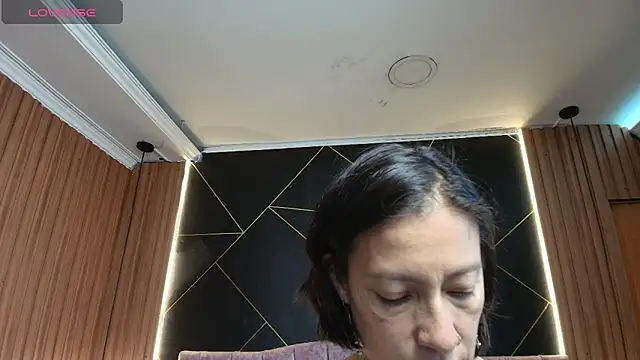 MoriahStorm online show from March 2026 12:05:01 PM