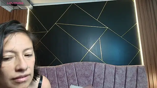 MoriahStorm online show from March 2026 01:00:01 PM