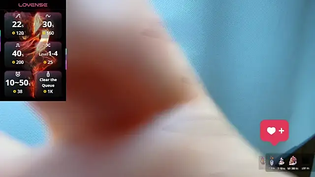 MoriahStorm online show from April 2026 12:40:02 PM