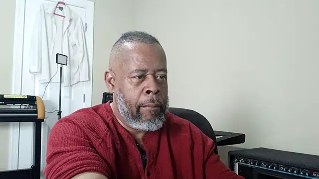 Cleozevo1961 online show from March 2026 09:18:01 PM