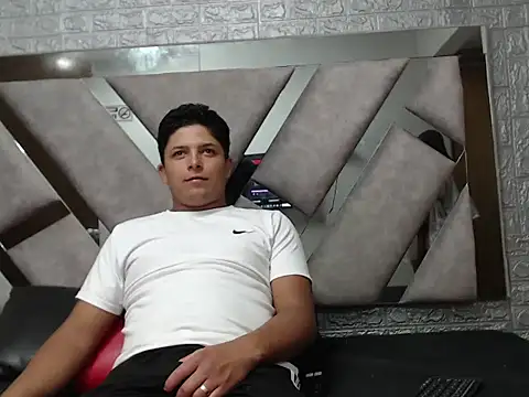 Alexa-Dulce online show from March 2026 07:07:01 PM